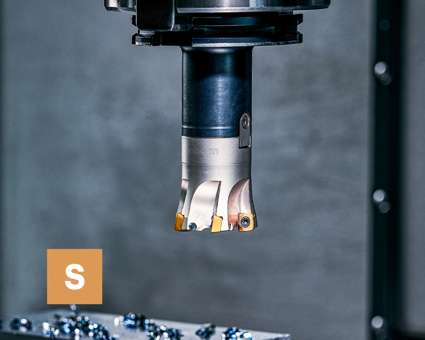 Quadworx, the High-feed milling cutter for universal use and maximum cost-effectiveness, processes special alloys and titanium.